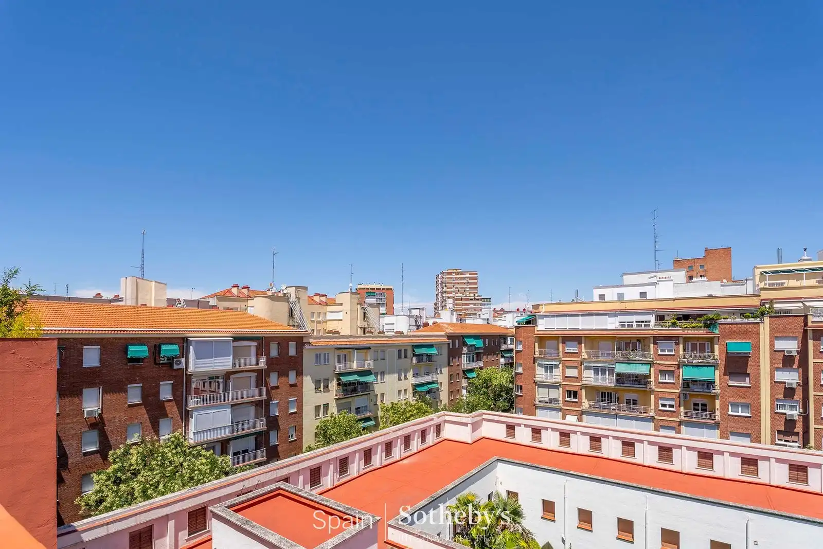 Exterior view of Attic for sale in Madrid  with Air Conditioner, Heating and Terrace