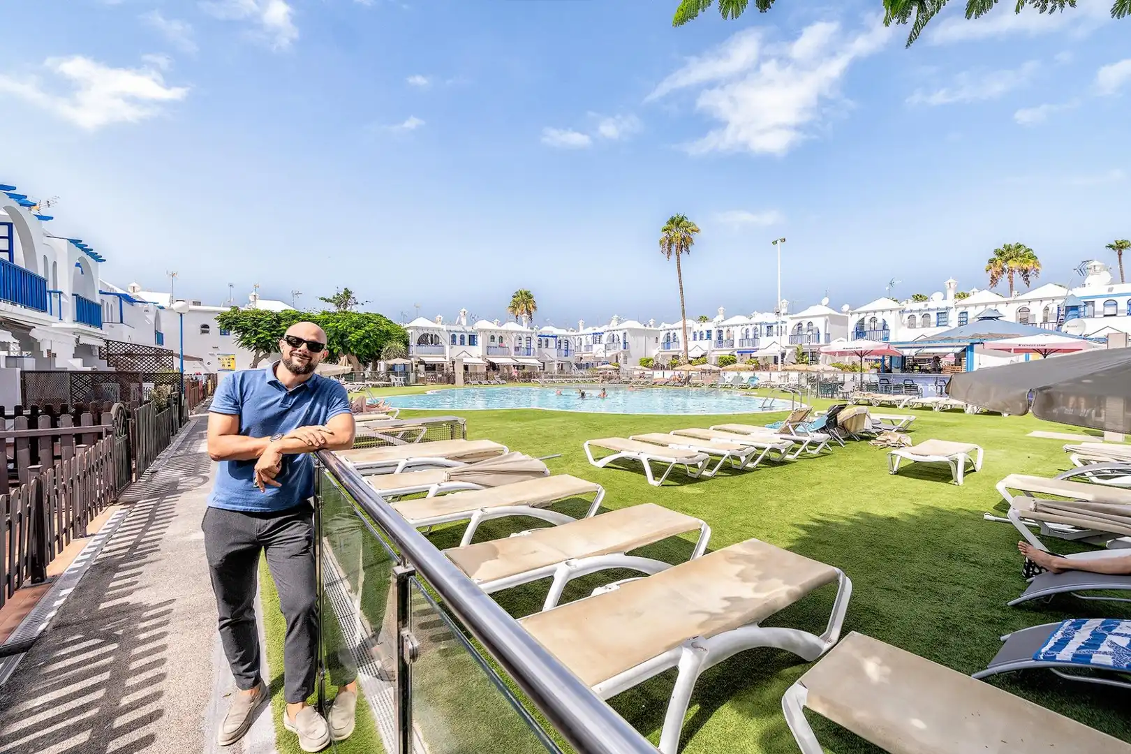 Vista exterior de Casa adosada en venta en San Bartolomé de Tirajana con Aire acondicionado, Jardín privado y Terraza