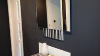 Bathroom of Flat for sale in  Jaén Capital  with Air Conditioner, Heating and Balcony