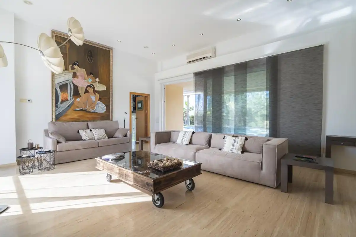 Sala de estar de Casa o chalet de alquiler en Sant Josep de sa Talaia con Aire acondicionado, Calefacción y Jardín privado