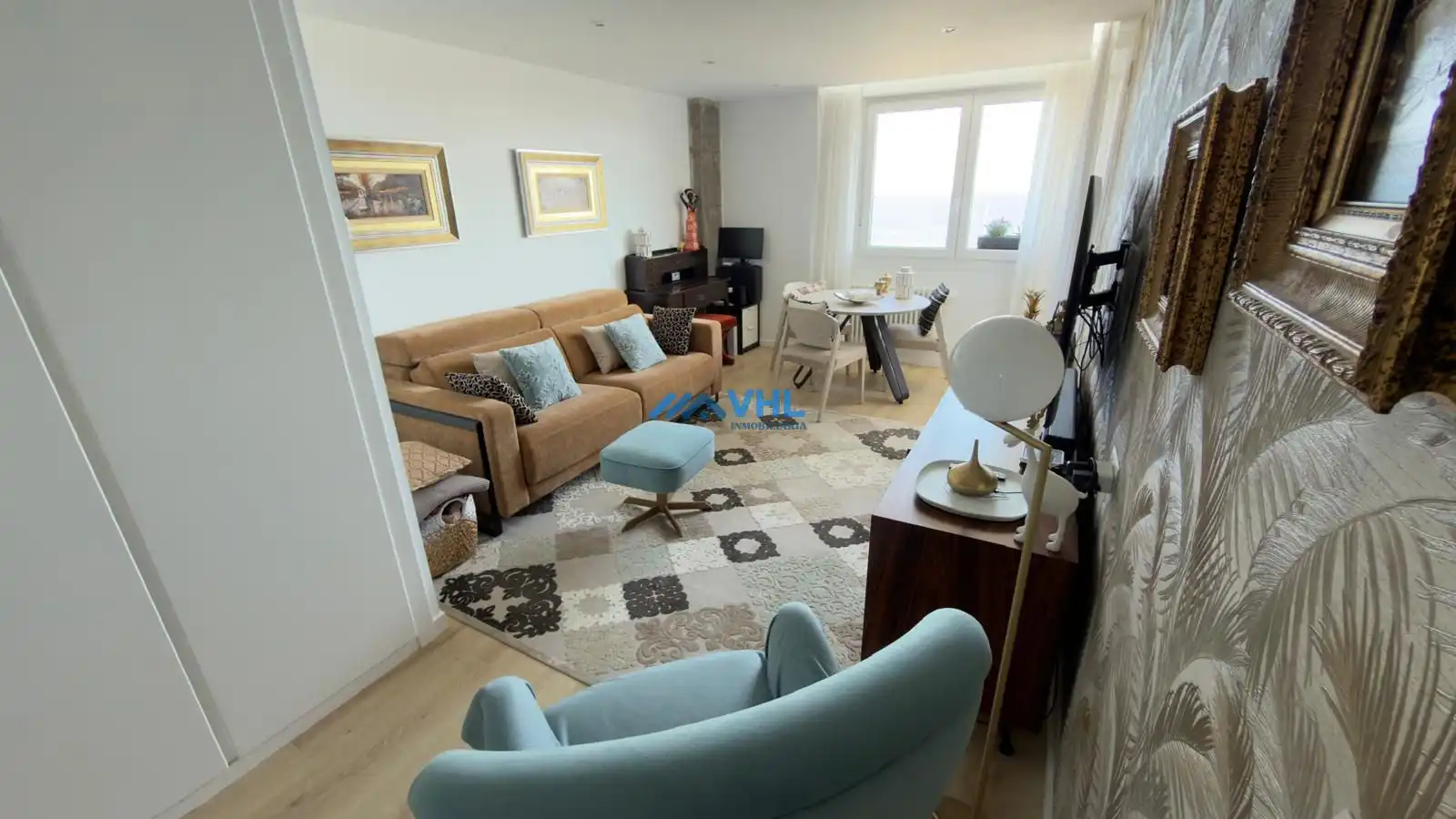 Wohnzimmer von Wohnung zum Verkauf in Castro-Urdiales mit Klimaanlage, Heizung und Terrasse