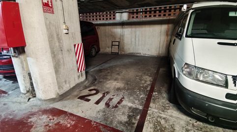 Foto 2 de Garaje de alquiler en Carrer de Joan Oliver, 8, La Vila Olímpica del Poblenou, Barcelona Capital