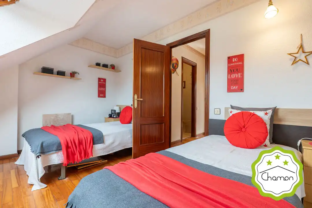 Schlafzimmer von Maisonette zum Verkauf in Noja mit Heizung, Abstellraum und Möbliert