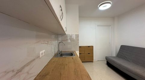 Foto 4 de Apartament en venda a Calle Nou D'octubre, Carolinas Bajas, Alicante / Alacant