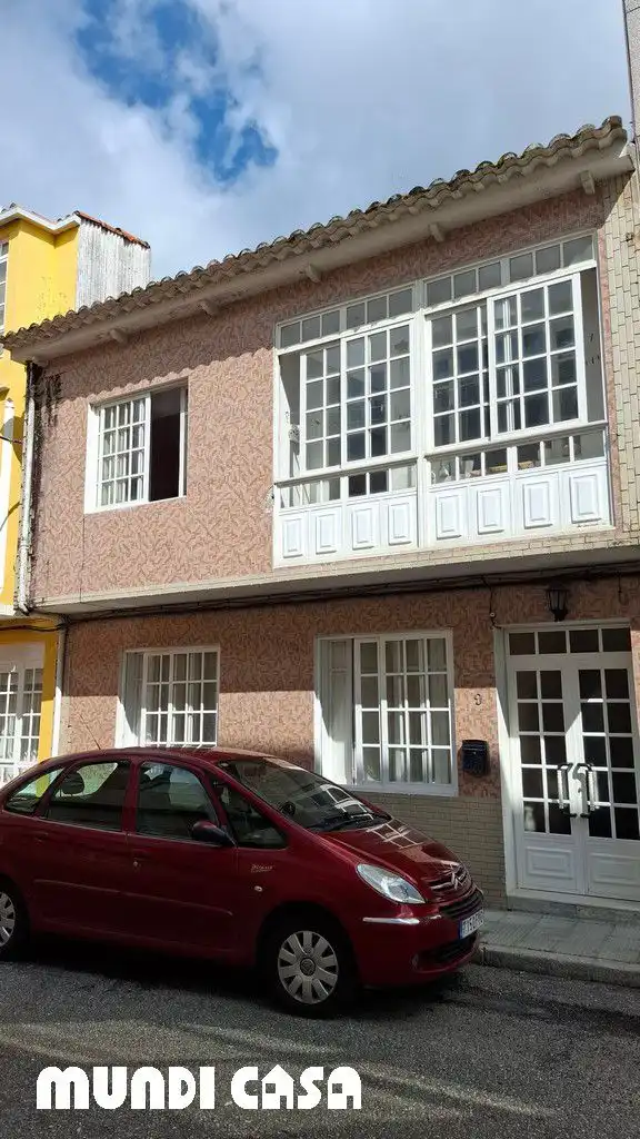 Exterior view of Houses for sale in A Pobra do Caramiñal