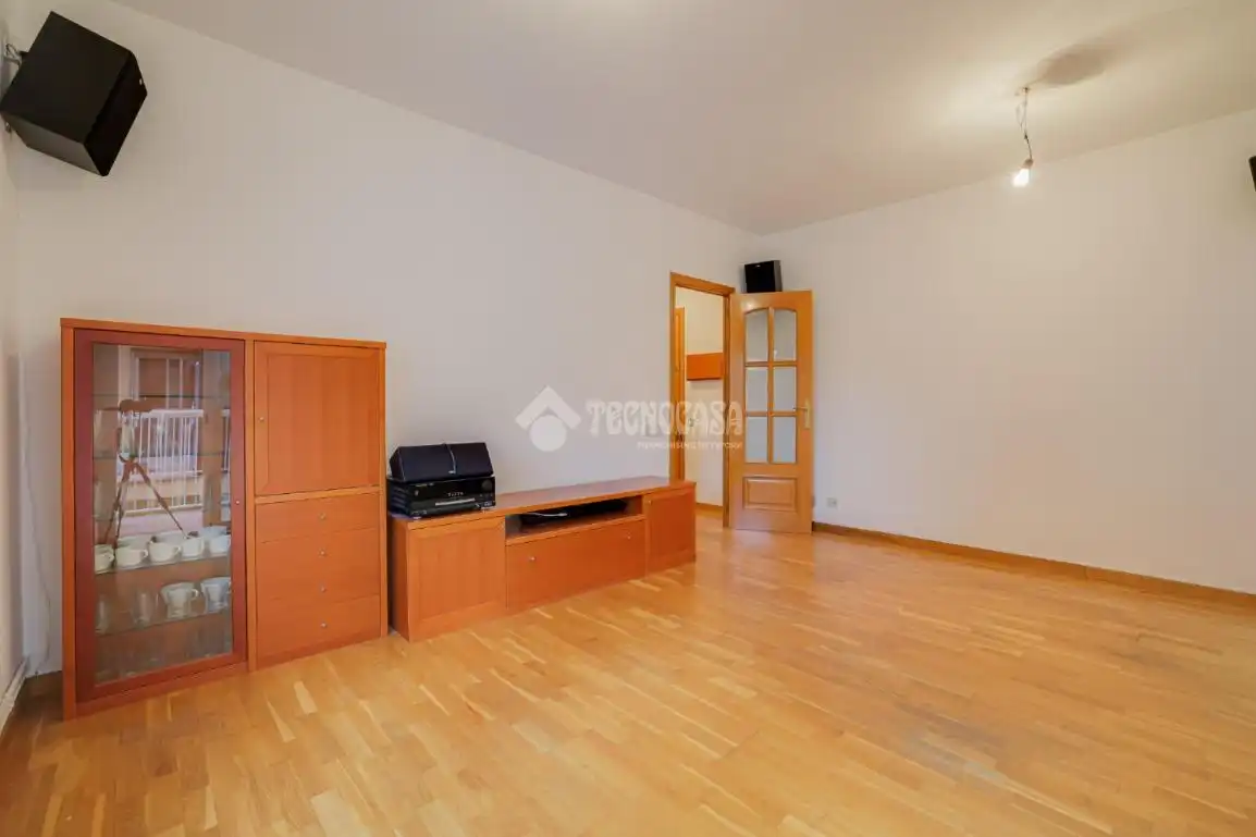 Sala de estar de Piso en venta en Barcelona con Calefacción y Balcón