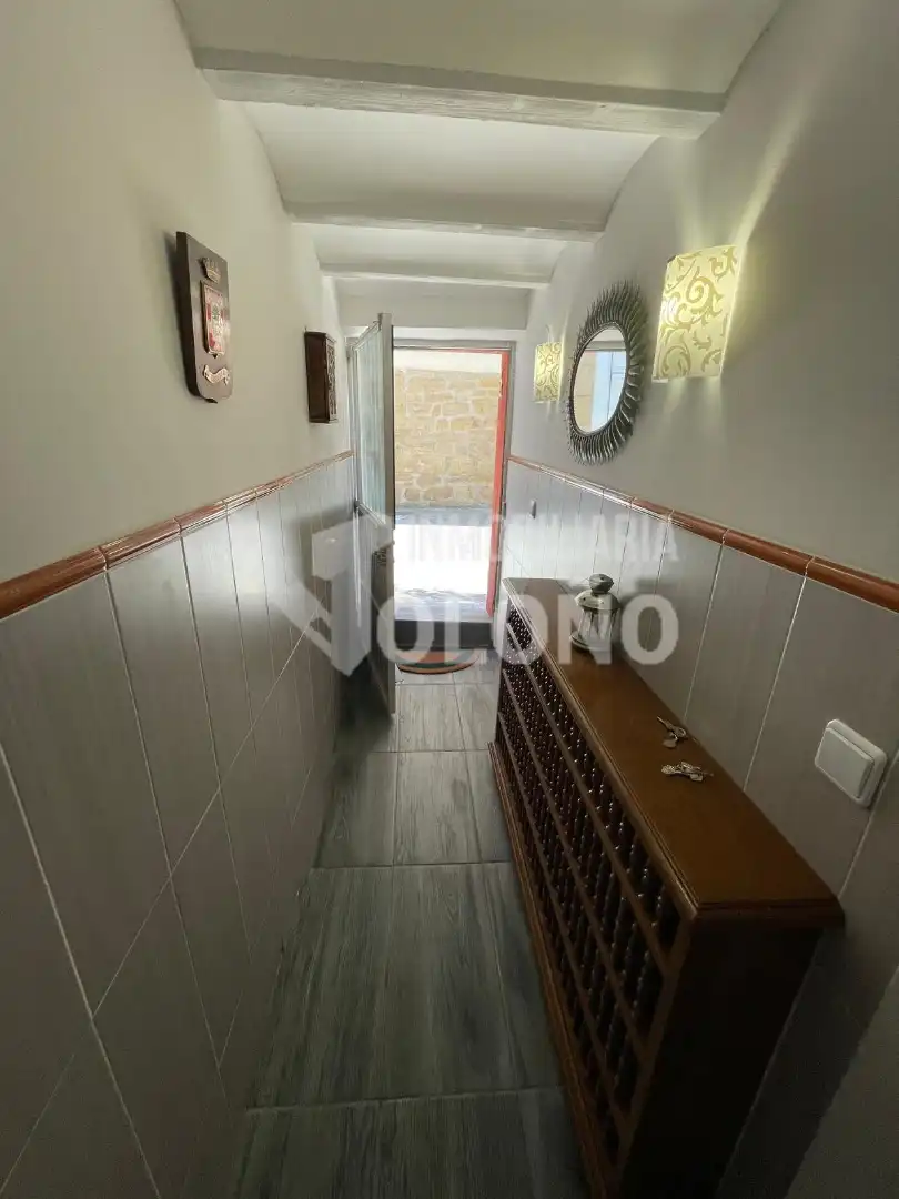 Casa aparellada amb jardí en venda a Calle Labradores 14, imagen 5