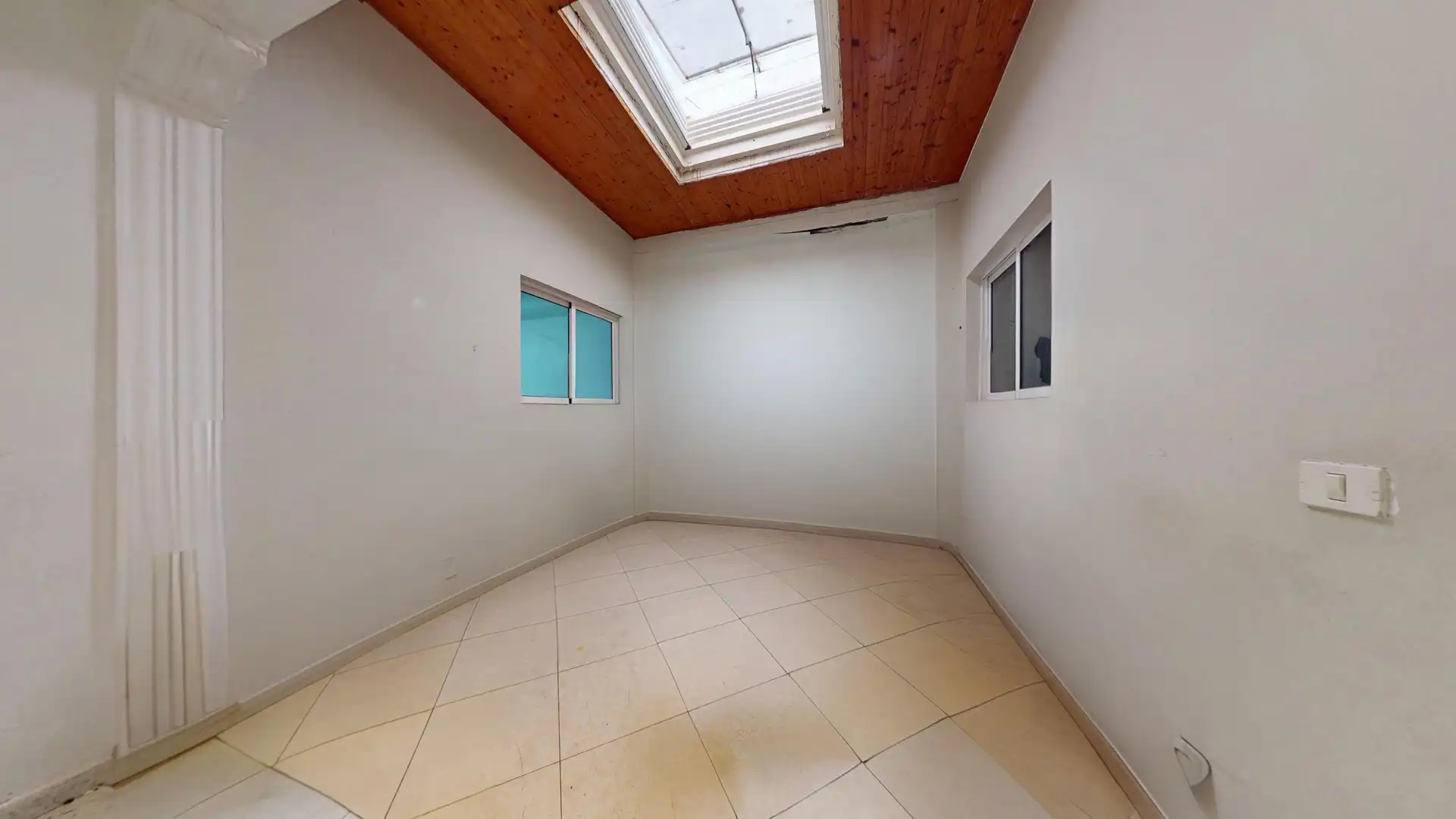 Piso en venta en Calle León y Castillo, Arenales - Lugo - Avda. Marítima