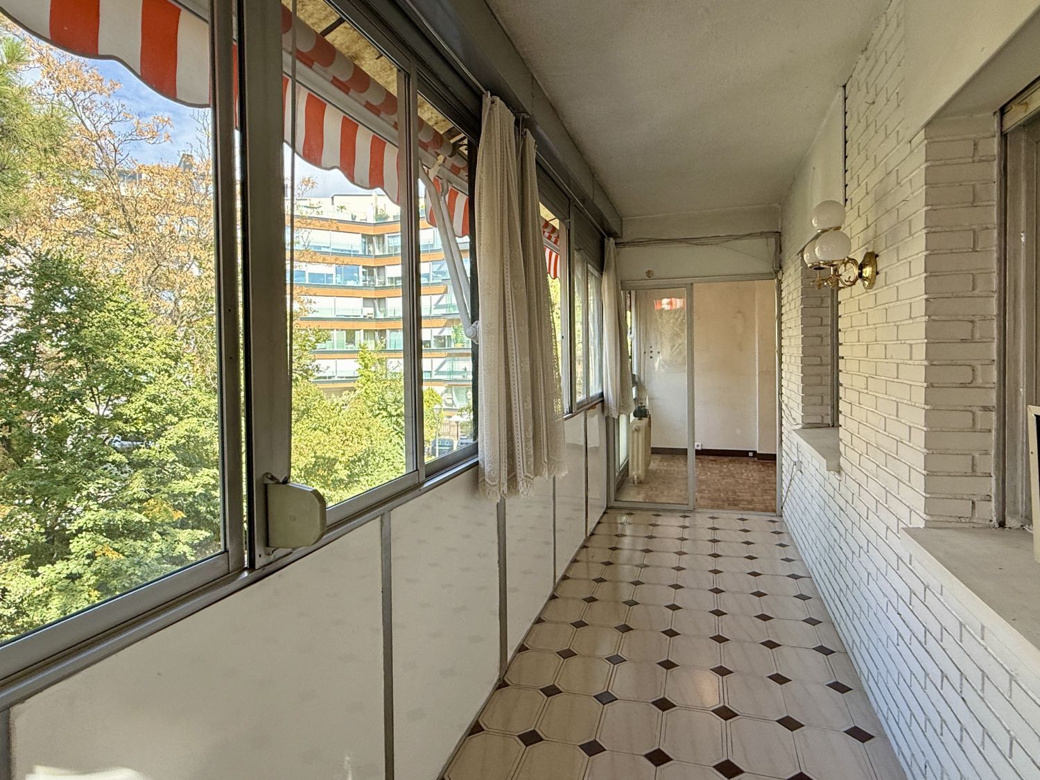 Flat for sale in  Madrid Capital  with Heating, Parquet flooring and Terrace