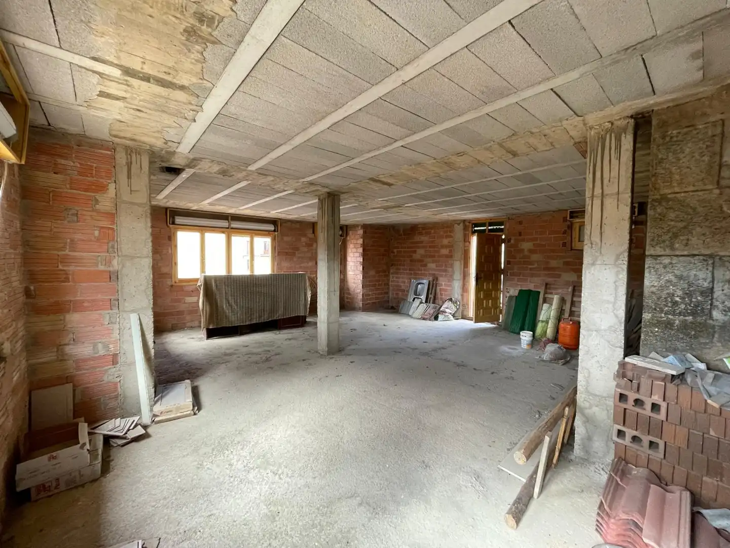 Finca rústica en venda en Regumiel de la Sierra amb Jardí privat, Parquet i Traster