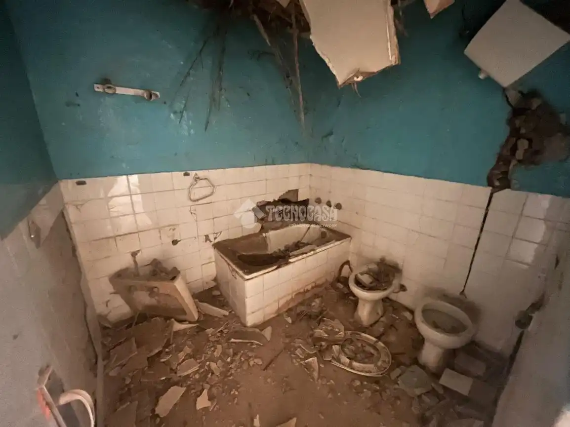 Bany de Casa adosada en venda en Écija