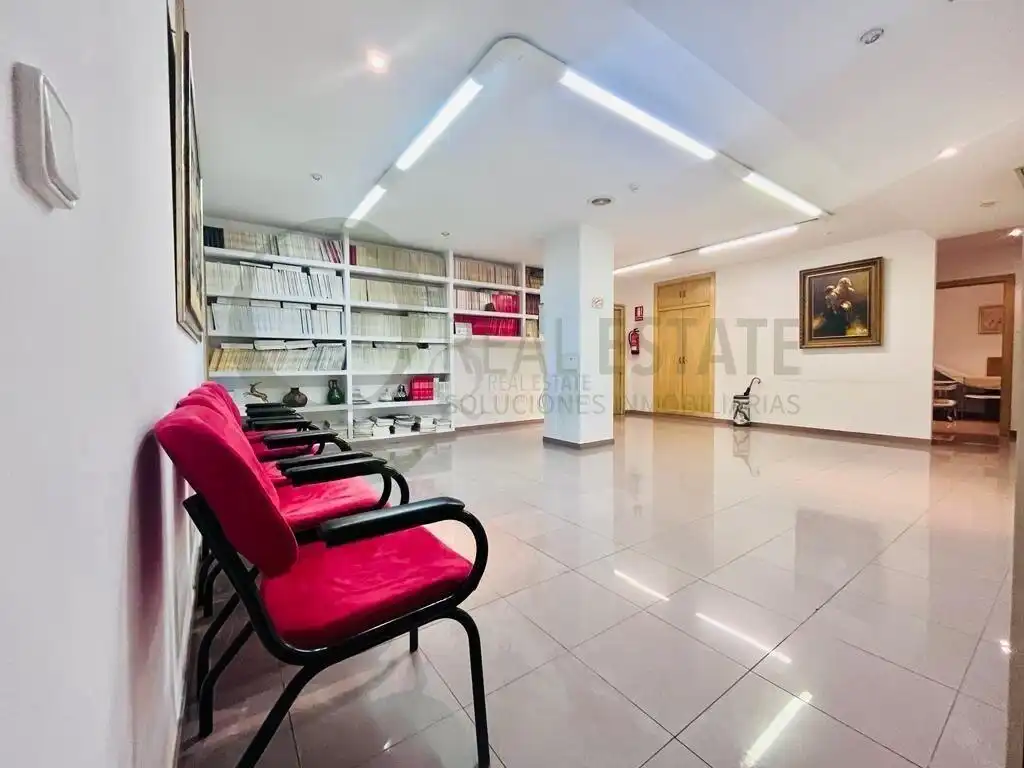 Piso con ascensor en venta en Calle Rambla Menendez Nuñez, imagen 3