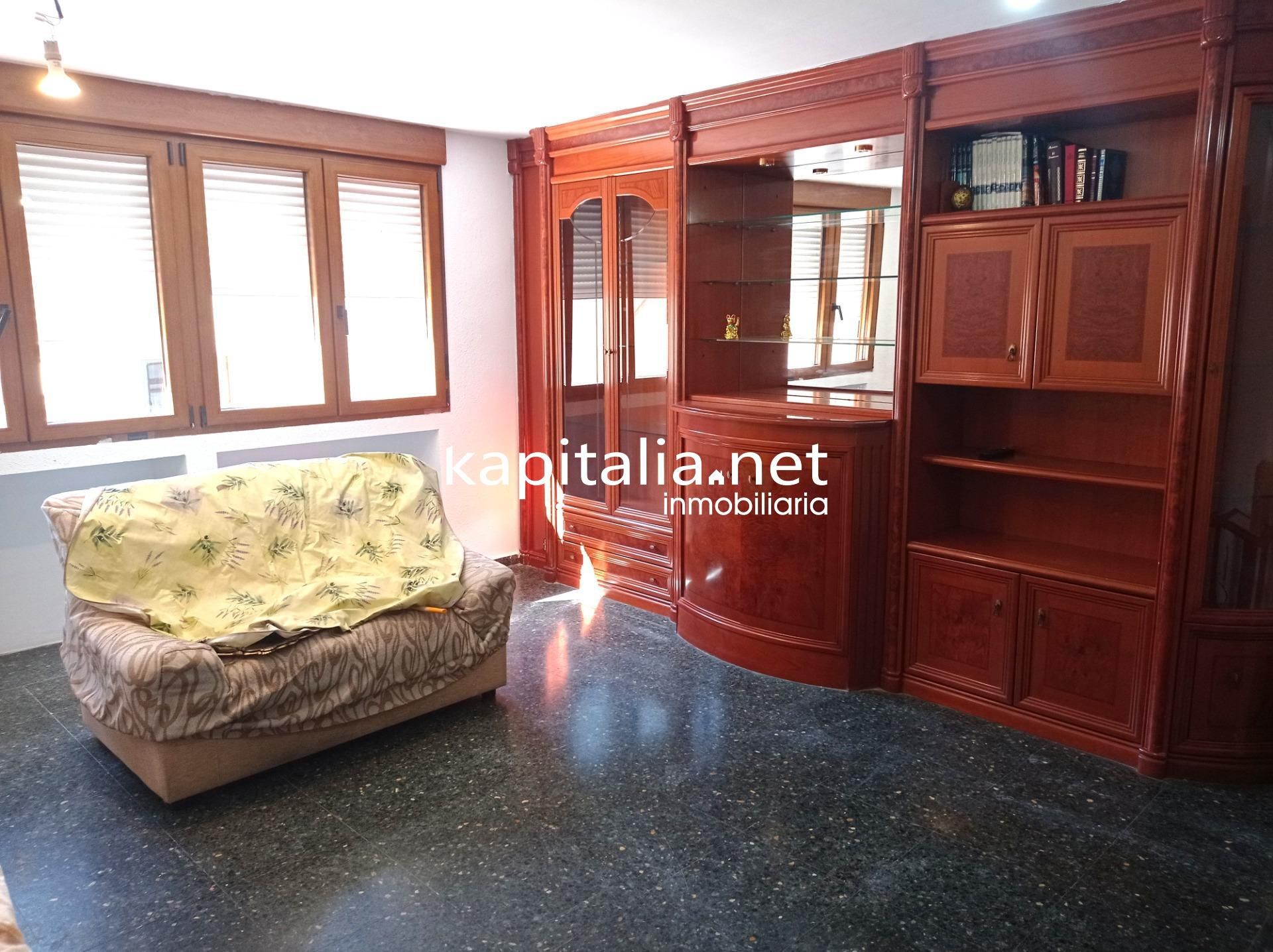Habitación de Casa o chalet en venta en Aielo de Malferit con Balcón