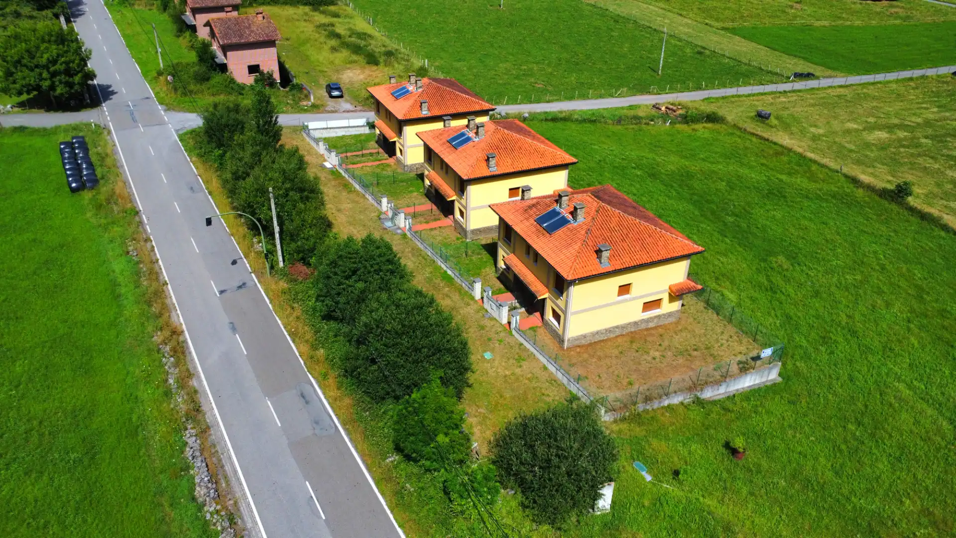 Casa adosada en venta en CA-261, Ruesga