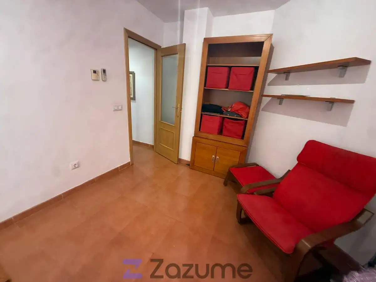 Apartament amb terrassa de lloguer a Carrer Ambaixador Irles, imagen 9