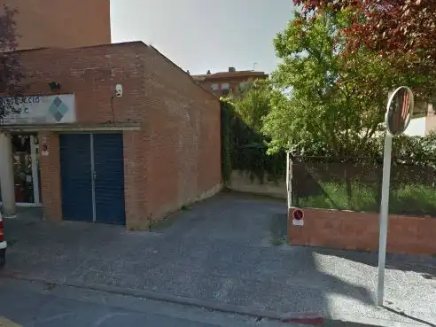 Individual en alquiler en C/RUTLLA 161, imagen 2