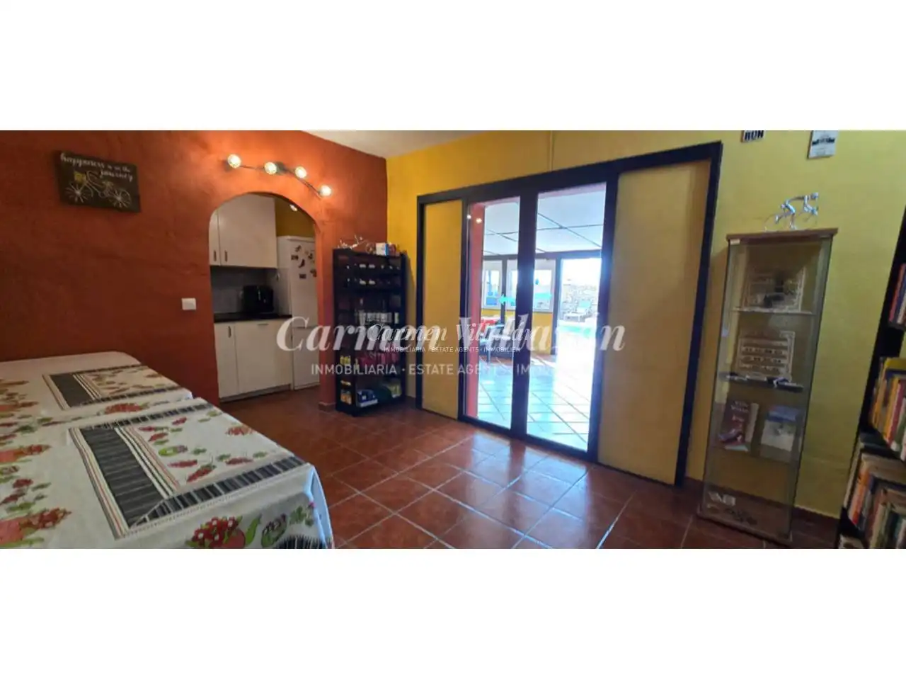 Houses for sale in Antigua  with Private garden, Terrace and Swimming Pool