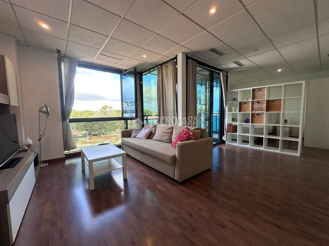 Sala d'estar de Pis de lloguer en San Sebastián de los Reyes amb Aire condicionat, Calefacció i Terrassa