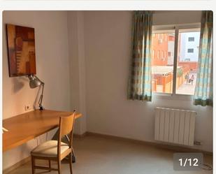 Bedroom of Flat to rent in  Granada Capital
