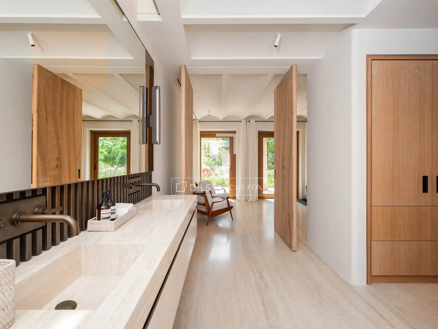 Baño de Casa o chalet en venta en Santa Eulària des Riu con Aire acondicionado, Calefacción y Jardín privado