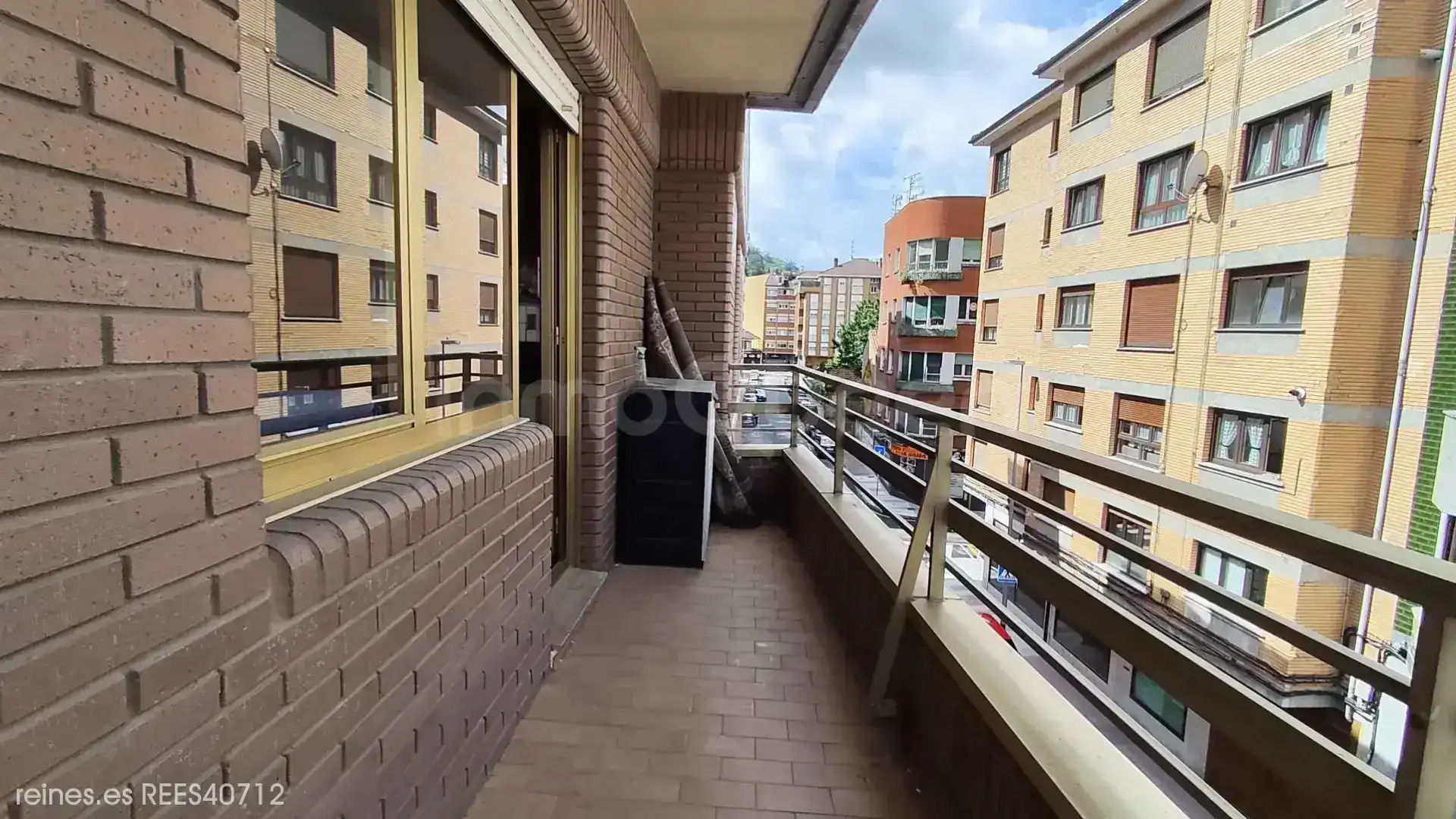 Terraza de Piso en venta en Mieres (Asturias) con Calefacción, Terraza y Amueblado