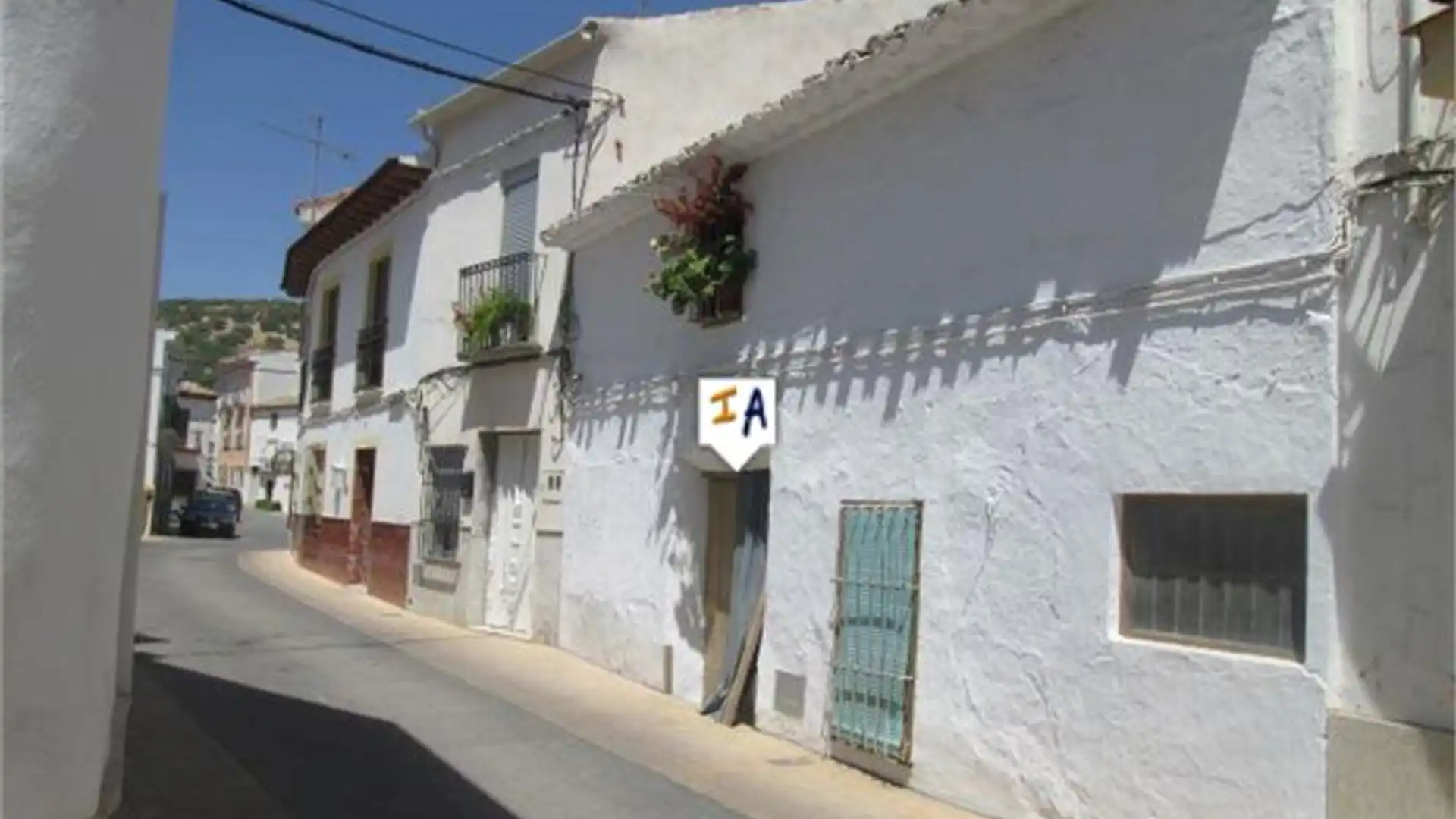 Vista exterior de Casa adosada en venta en Fuente-Tójar con Trastero