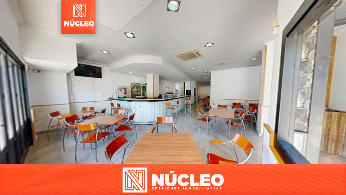 Local comercial en venta en Calle Arado