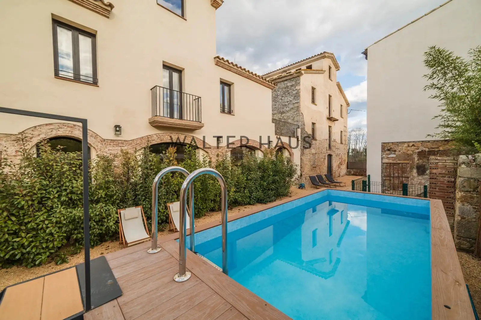 Vista exterior de Finca rústica en venta en Santa Cristina d'Aro con Calefacción, Jardín privado y Parquet