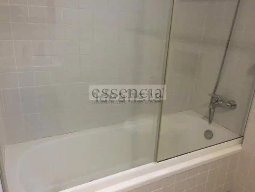 Baño de Apartamento en venta en Gandia con Aire acondicionado, Jardín privado y Terraza