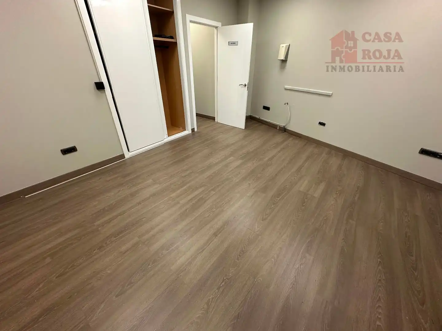 Commercial properties for sale in Cangas   with Internet
