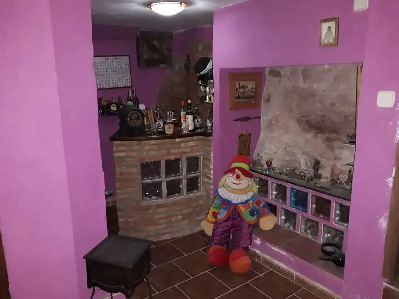 Buildings for sale in Baños de la Encina