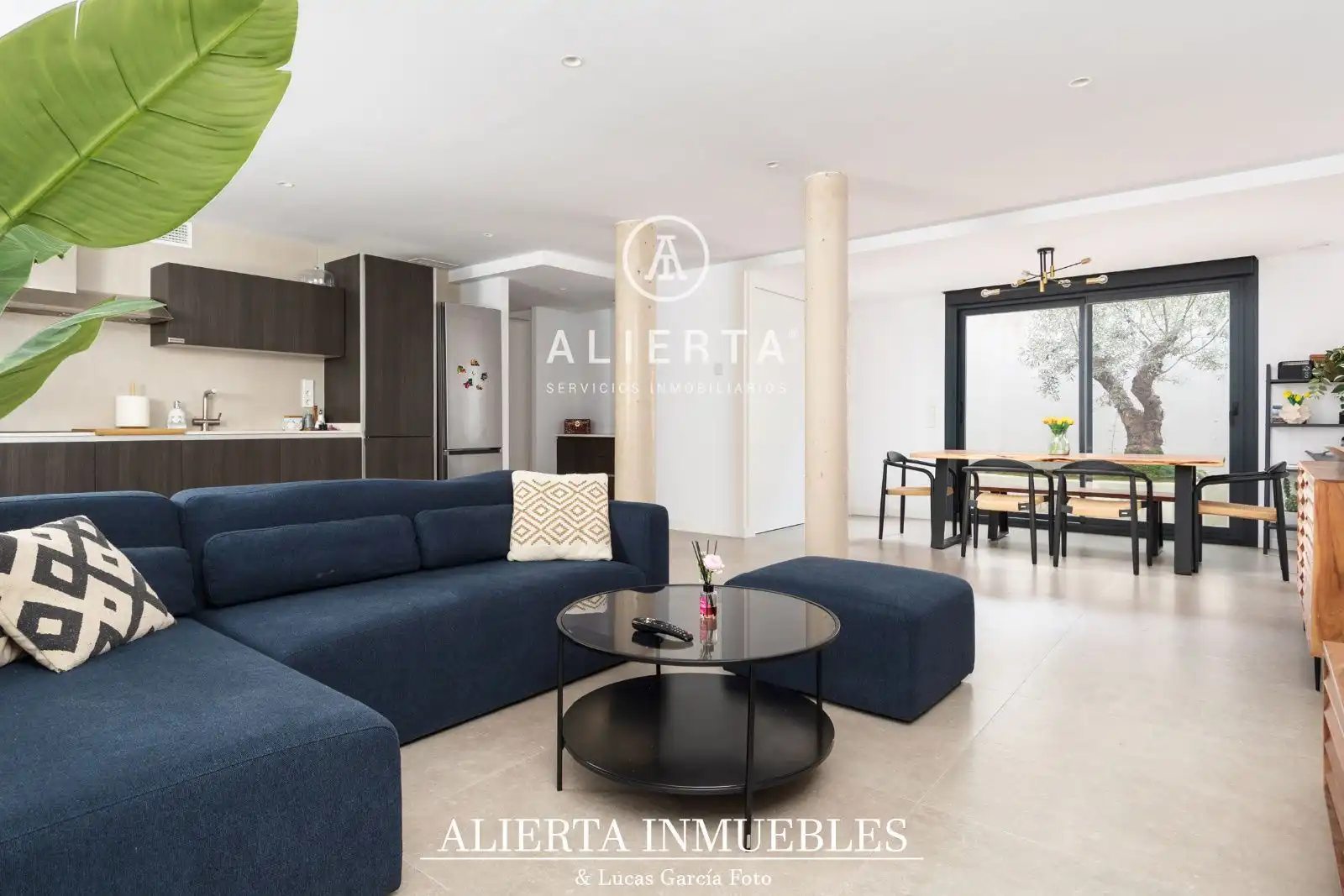 Vista exterior de Casa o chalet en venta en Zaragoza con Aire acondicionado, Calefacción y Trastero