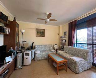 Living room of Flat for sale in Vélez-Málaga  with Air Conditioner and Terrace