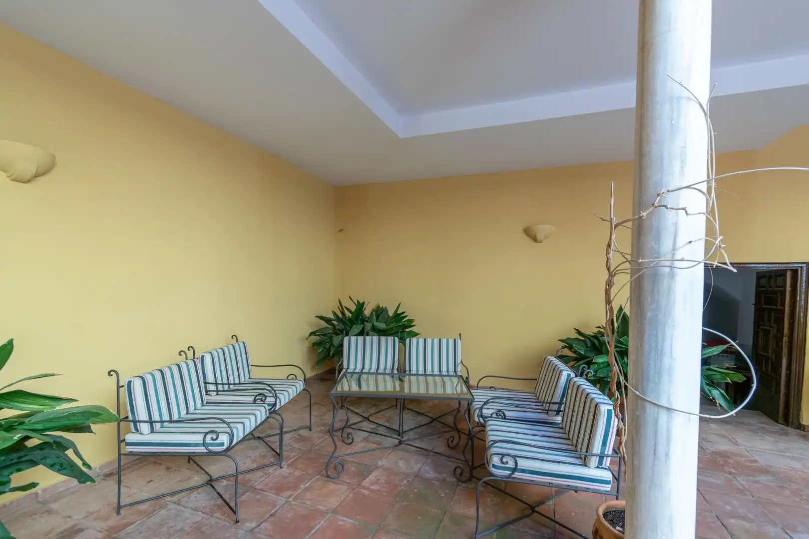 Terrassa de Casa o xalet en venda en Guadix amb Calefacció, Traster i Piscina