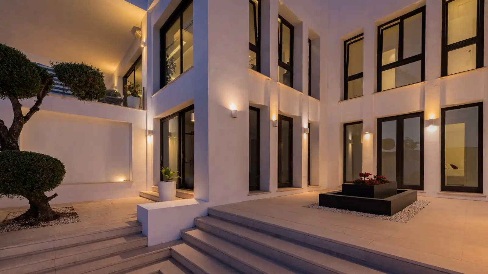 Chalet con piscina en venta en Urbanizacion los Altos de los Monteros, imagen 26