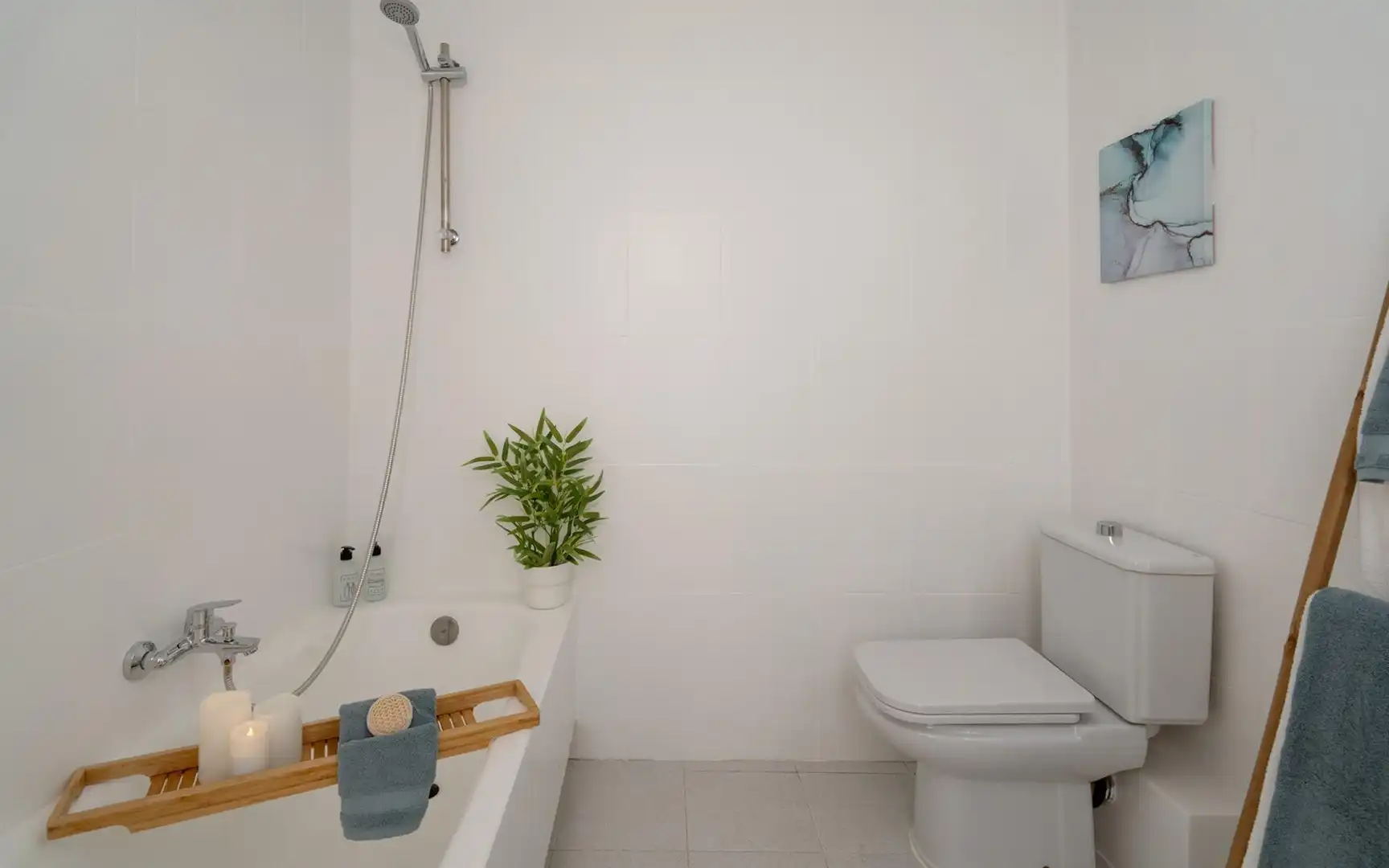 Piso en venta en ARCE OCHOTORENA, Llevant