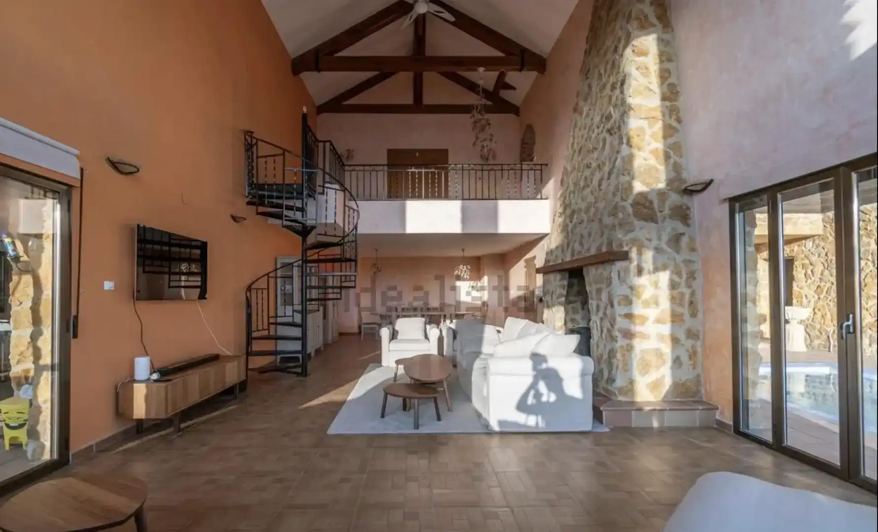 Sala de estar de Casa o chalet en venta en Castril con Aire acondicionado, Piscina y Balcón