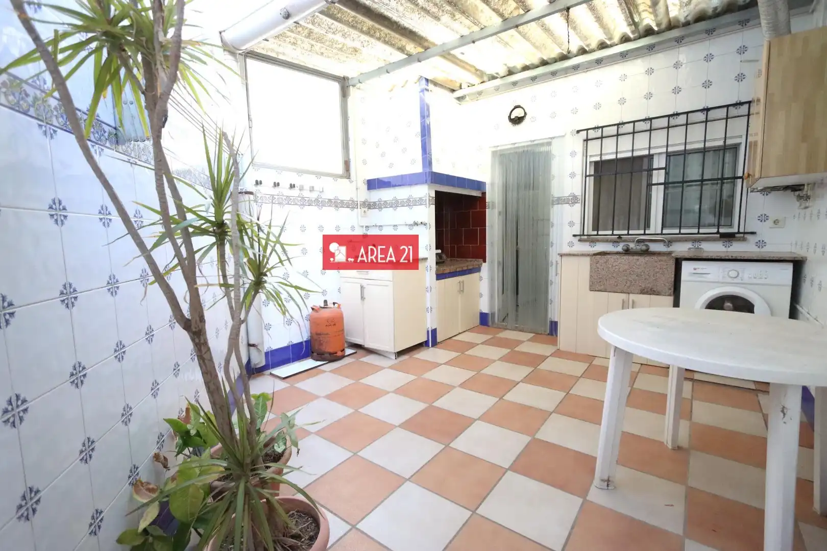 Jardí de Casa o xalet en venda en La Pobla de Vallbona amb Aire condicionat, Calefacció i Terrassa