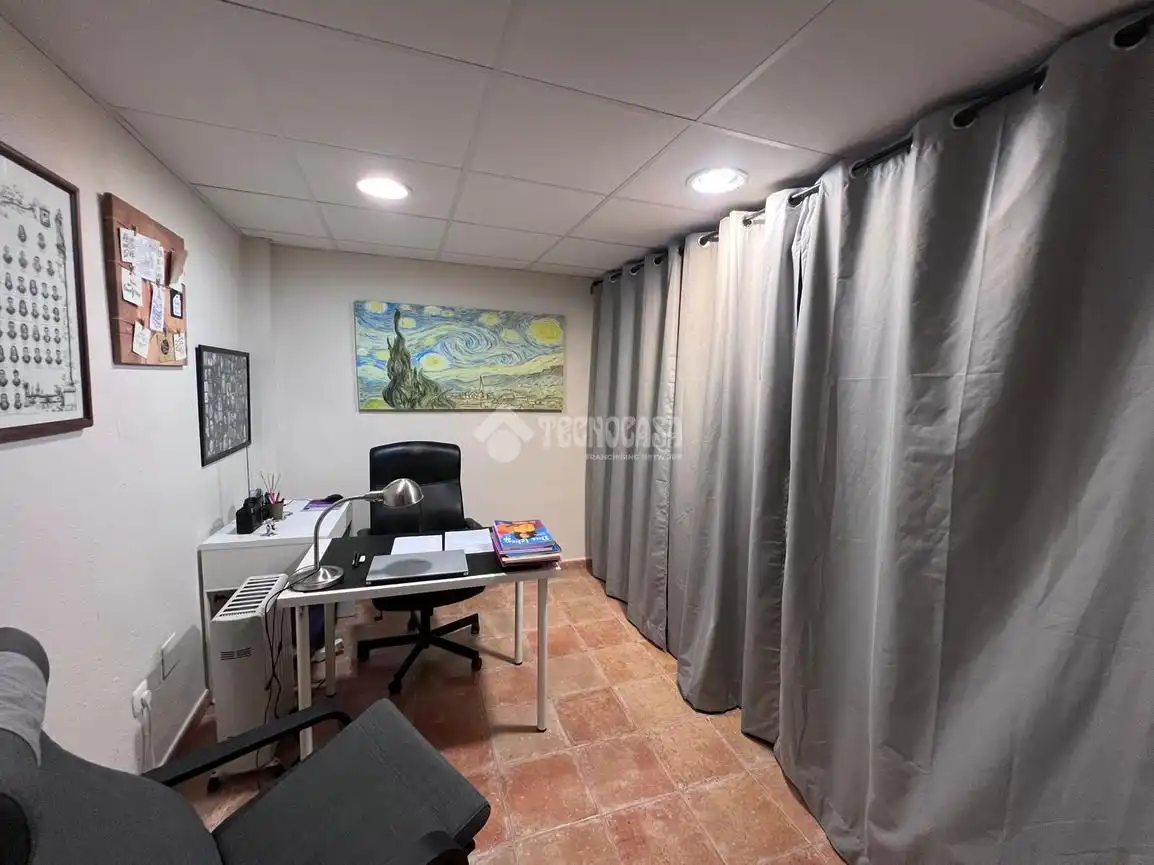 Casa adosada en venda en Aljaraque amb Calefacció
