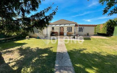 Exterior view of House or chalet for sale in Casalarreina  with Heating, Private garden and Parquet flooring