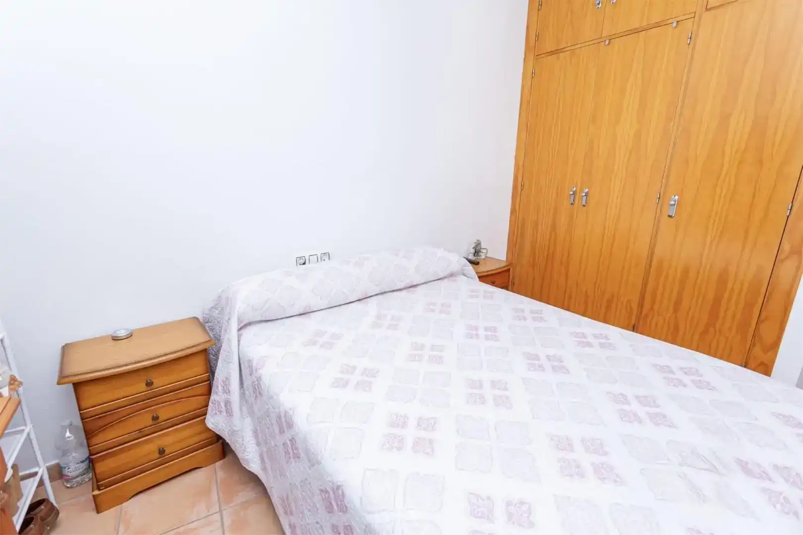 Dormitori de Pis en venda en Jimena de la Frontera amb Aire condicionat i Balcó