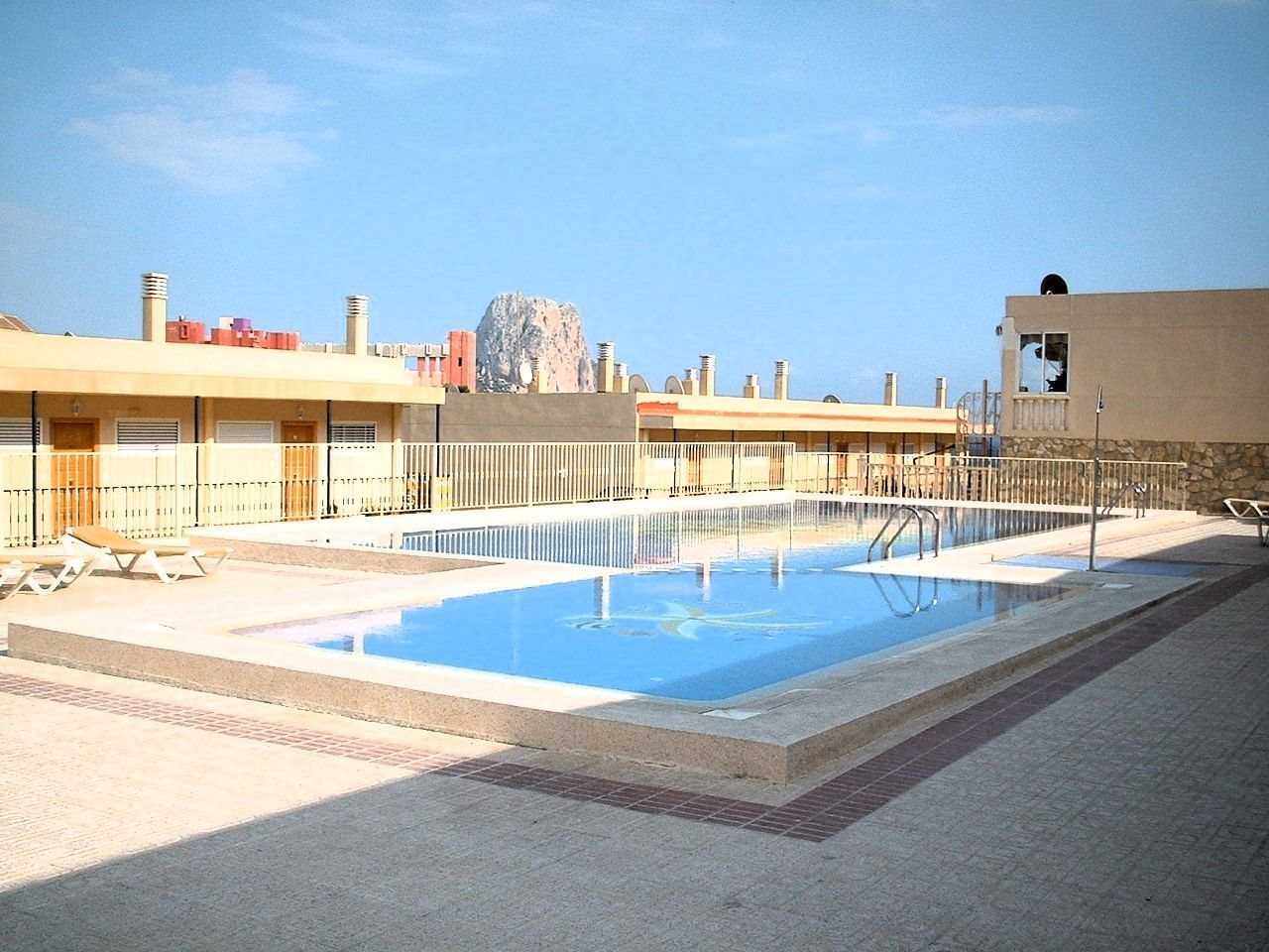 Swimming pool of Duplex for sale in Calpe / Calp  with Terrace, Furnished and Community pool