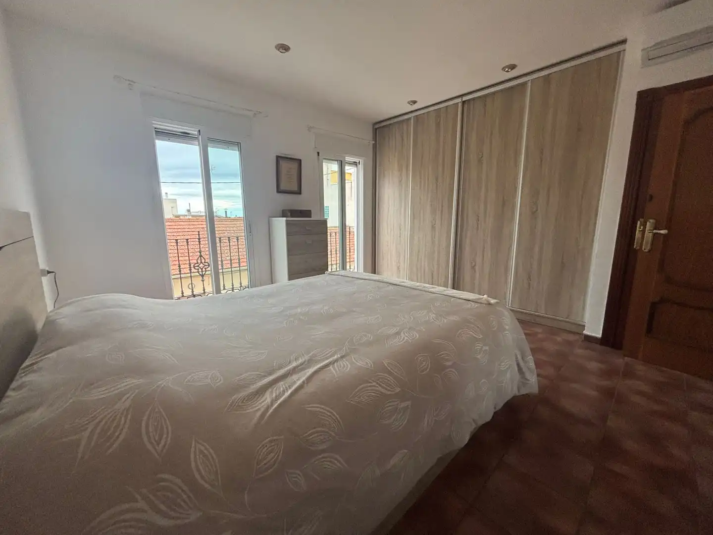 Habitación de Casa adosada en venta en Los Montesinos con Aire acondicionado, Terraza y Amueblado