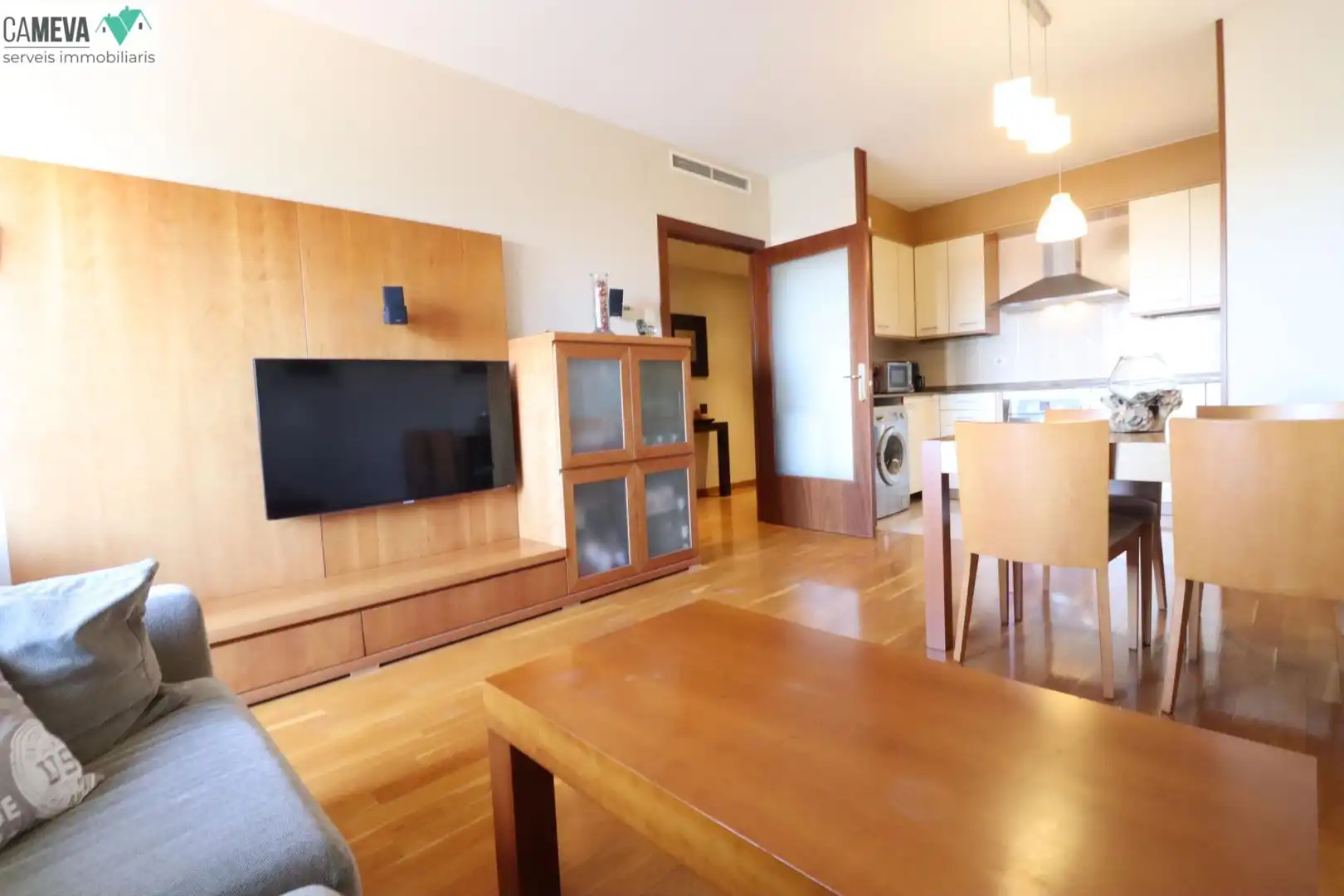 Sala de estar de Piso en venta en Sabadell con Calefacción, Trastero y Amueblado