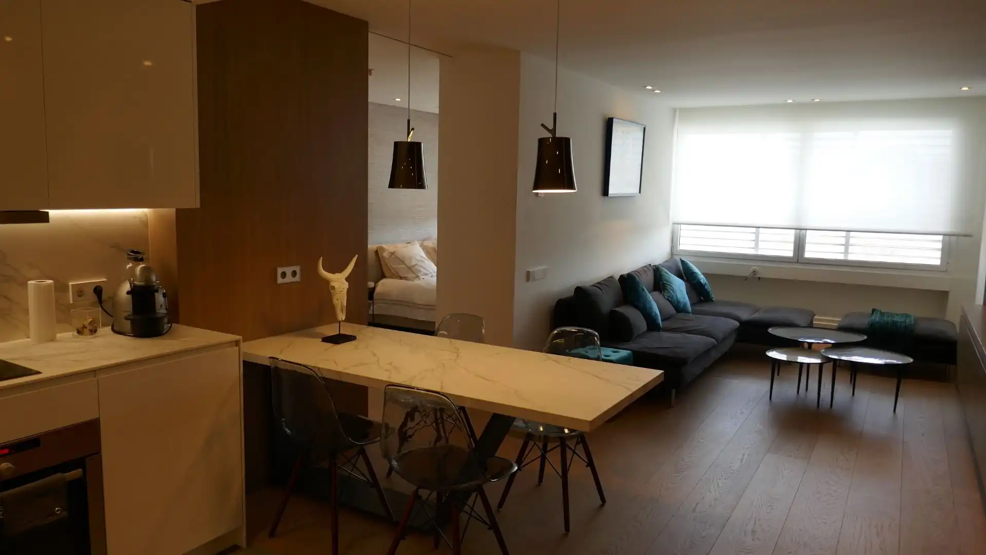 Apartamento con piscina en alquiler en Calle de Orense 69