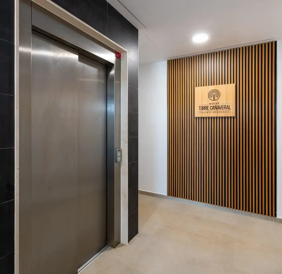 Flat for sale in Málaga  with Air Conditioner, Terrace and Storage room