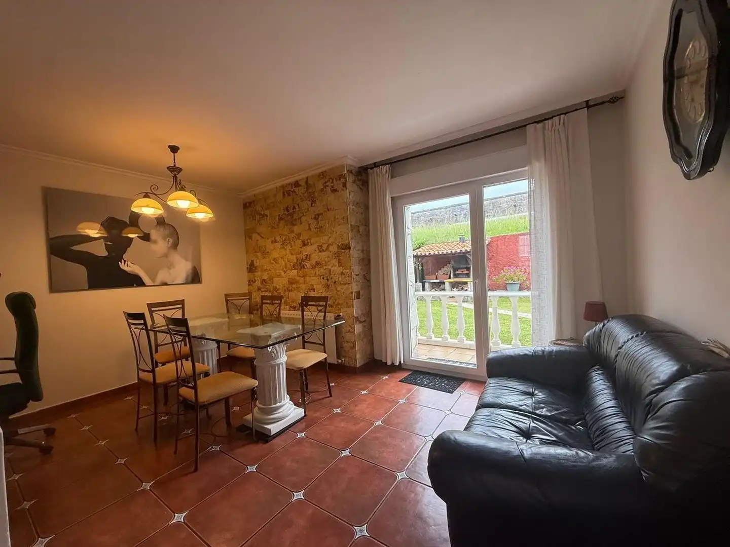 Comedor de Casa o chalet en venta en Gijón  con Calefacción, Terraza y Piscina