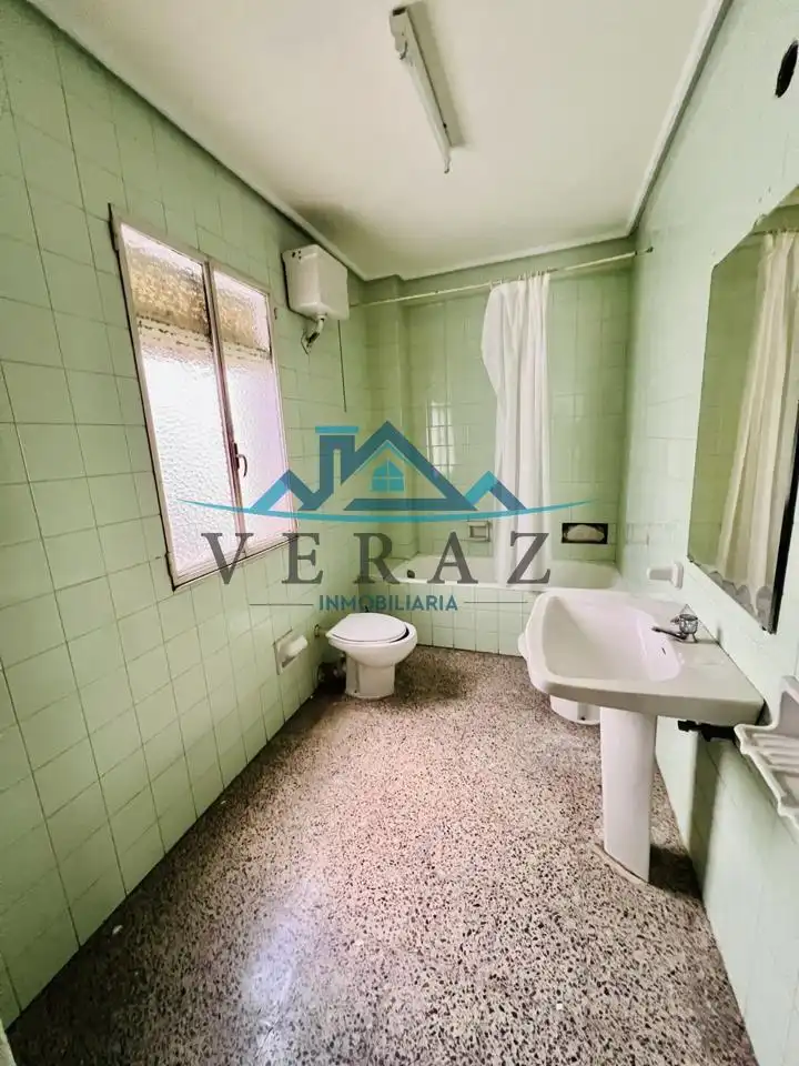Bathroom of Flat for sale in Talavera de la Reina  with Air Conditioner and Terrace