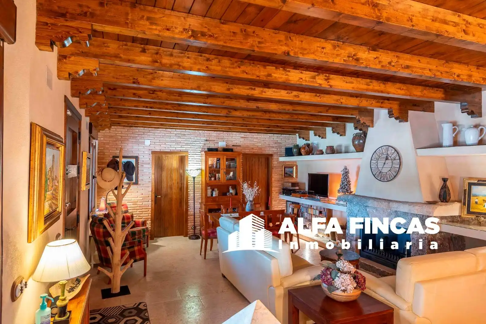 Vista exterior de Casa o chalet en venta en Vara de Rey con Calefacción, Terraza y Piscina