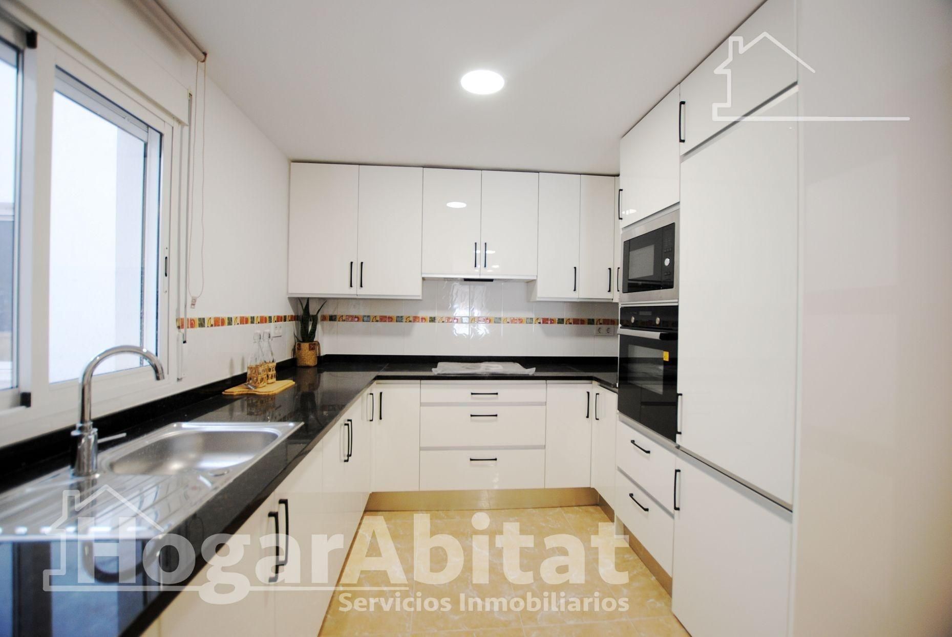 Kitchen of Building for sale in Oliva